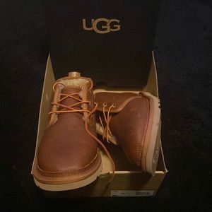 Brand New Size 9 Chestnut Mens UGG
